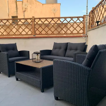 Daire Nemo's House *